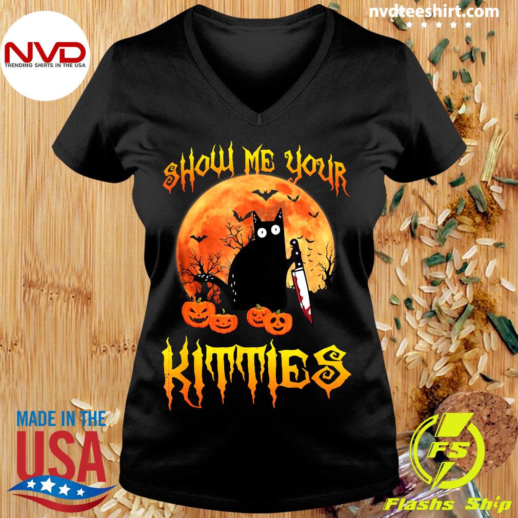 cat t shirt with knife