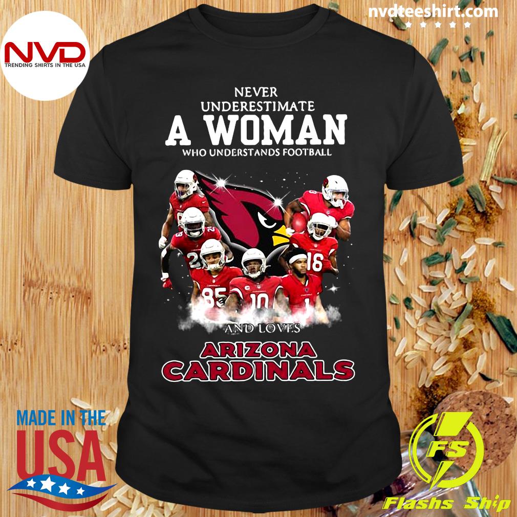 loves arizona cardinals T-shirt 