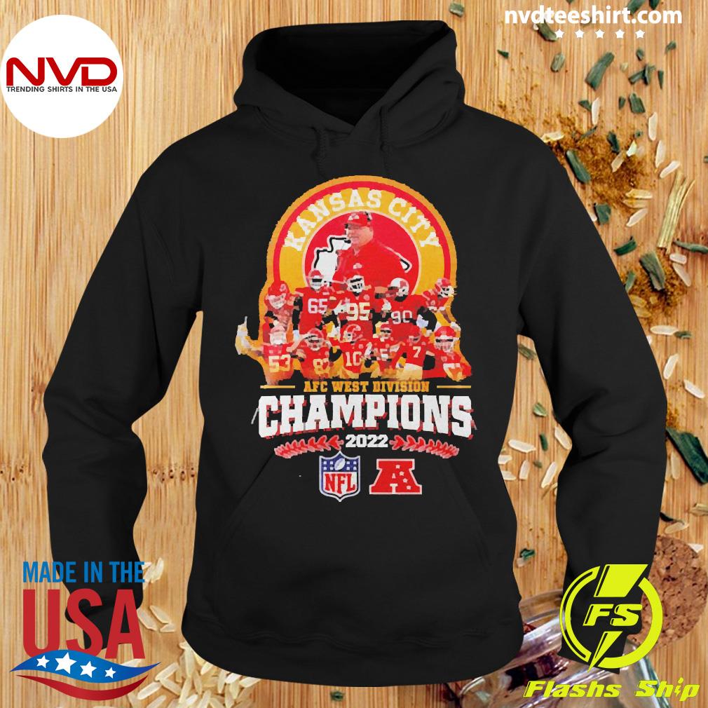 Kansas City Chiefs 2021 2022 AFC West Division Champions Fan Gifts T-Shirt  - REVER LAVIE