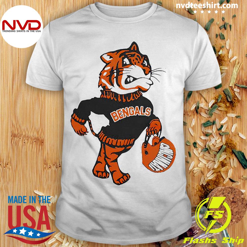 Cat Walk Joe Burrow Funny Art Cincinnati Bengals T-Shirt - Cruel Ball