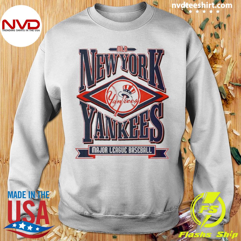 2022 90s Taz Bugs Bunny New York Yankees Vintage Single Stitch 1993 Looney  Shirt,Sweater, Hoodie, And Long Sleeved, Ladies, Tank Top