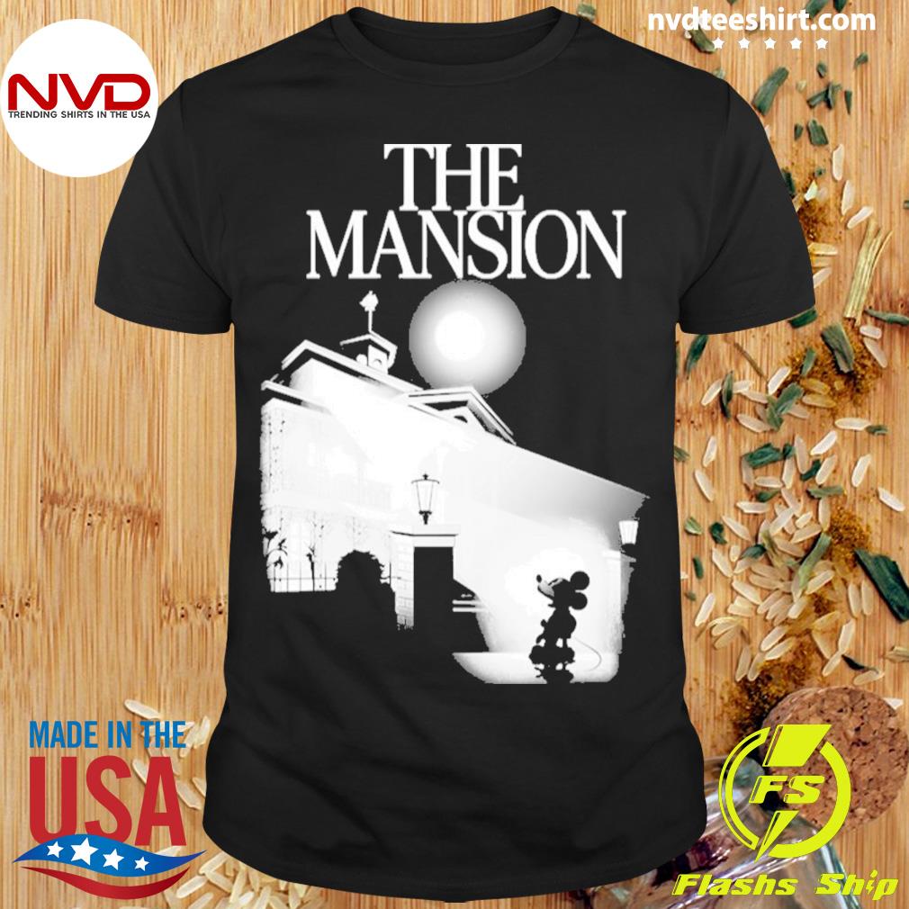 Nice connector Dread Manor Magic Kingdom Cute The Mansion Disneyland Halloween T-shirt