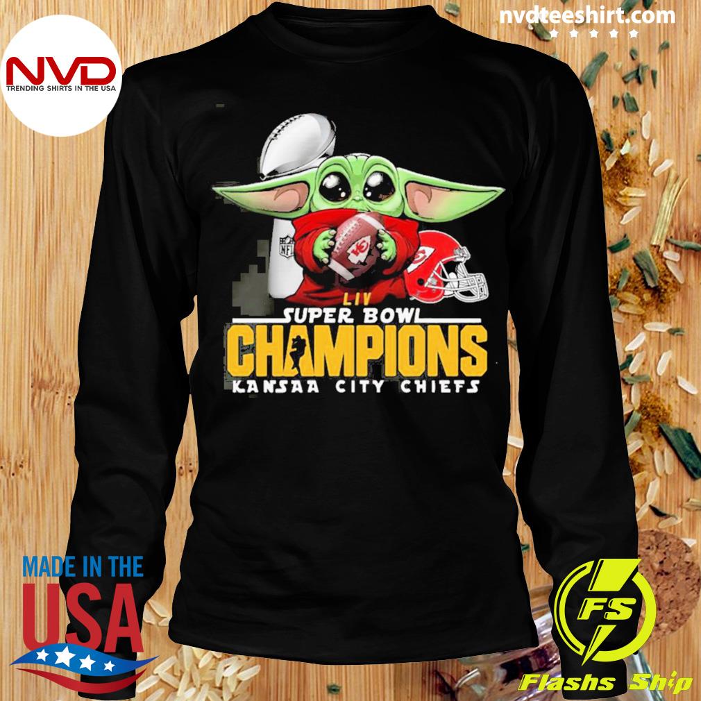 Baby Yoda Hug Super Bowl Champions Kansas City Chiefs Shirt Sweatshirt  Hoodie Long Sleeve Tank