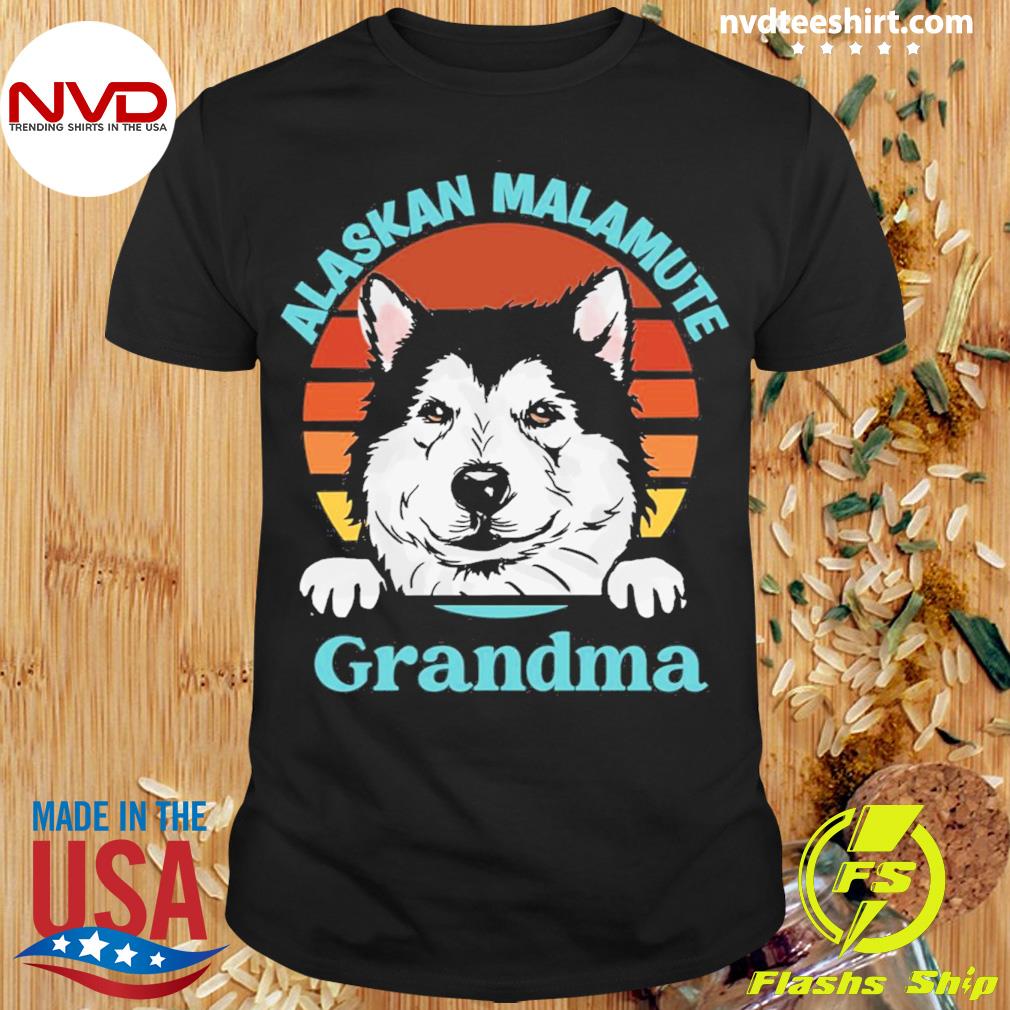 Alaskan Malamute Grandma Shirt