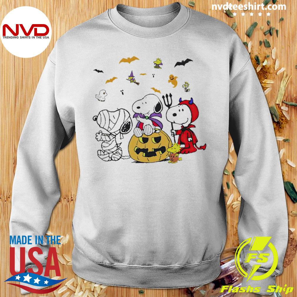 Snoopy Trick Or Treat Halloween Cleveland Browns shirt - Guineashirt  Premium ™ LLC