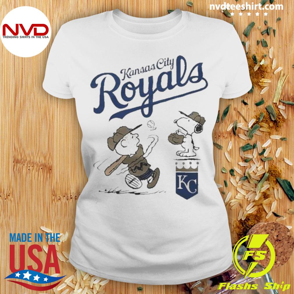 Charlie Brown And Snoopy Playing Baseball New York Yankees MLB 2023 Shirt,  hoodie, sweater, long sleeve and tank top