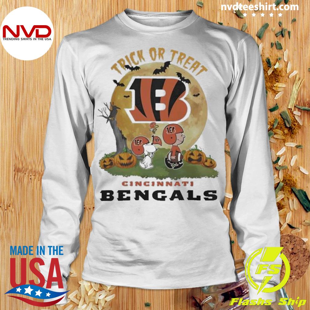 Snoopy Trick Or Treat Halloween Cincinnati Bengals Logo T Shirt, hoodie,  sweater, long sleeve and tank top