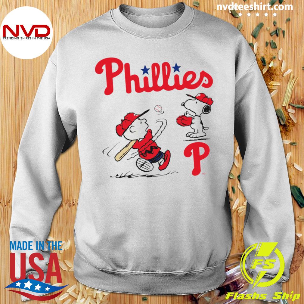 Snoopy Charlie Brown Playing Baseball Philadelphia Phillies Shirt -  High-Quality Printed Brand
