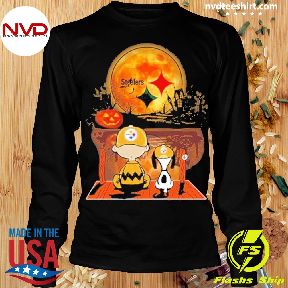 The Peanuts Charlie Brown And Snoopy Watching Moon Pittsburgh Steelers  Halloween Shirt - Mugteeco