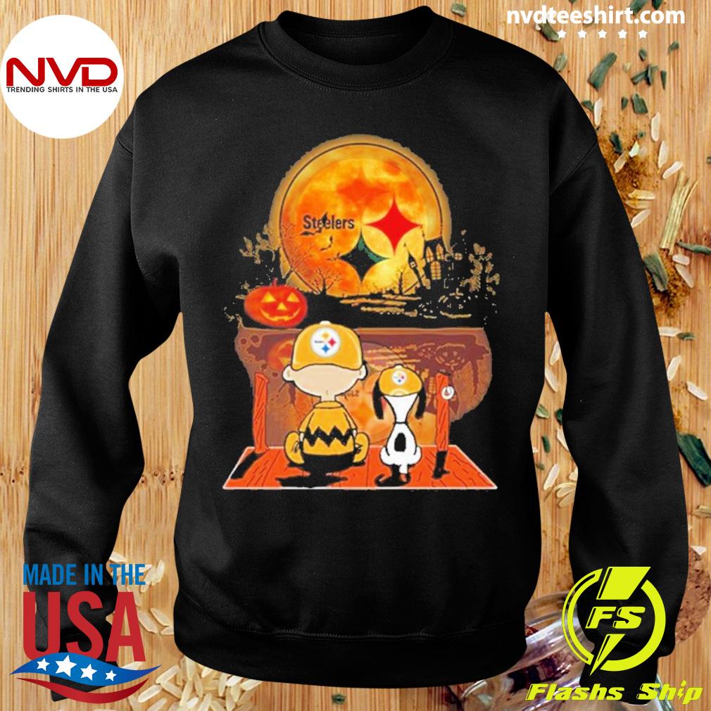 The Peanuts Charlie Brown And Snoopy Watching Moon Pittsburgh Steelers  Halloween Shirt - Mugteeco