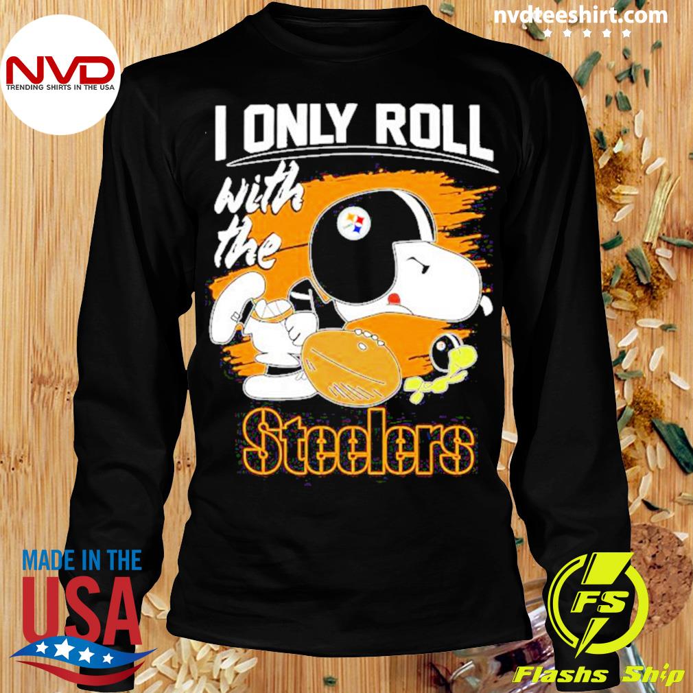 Snoopy And Woodstock I Only Roll With The Cleveland Browns T-Shirt - T- shirts Low Price