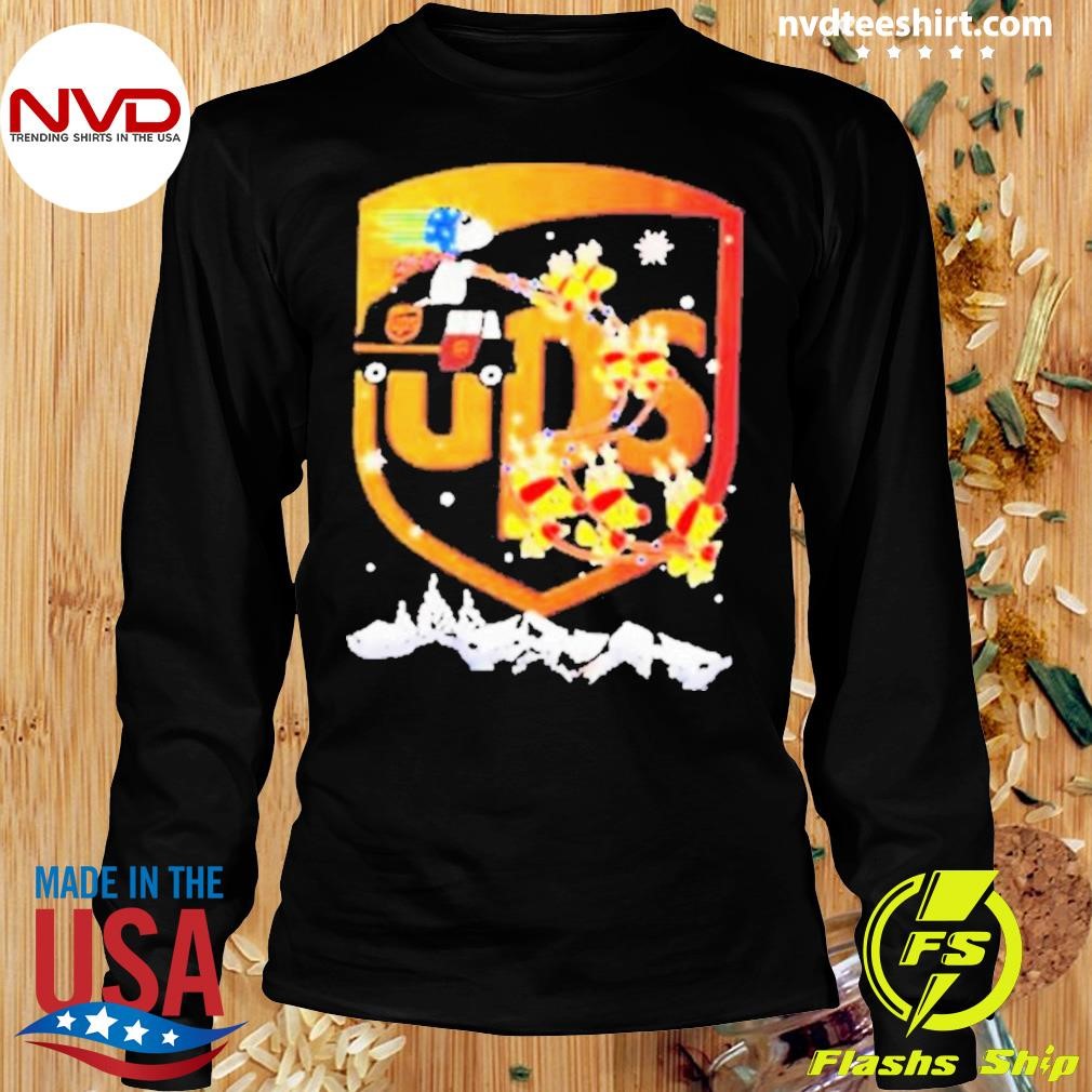 UPS Snoopy Driving Woodstock Sleigh Christmas Tshirt NVDTeeshirt