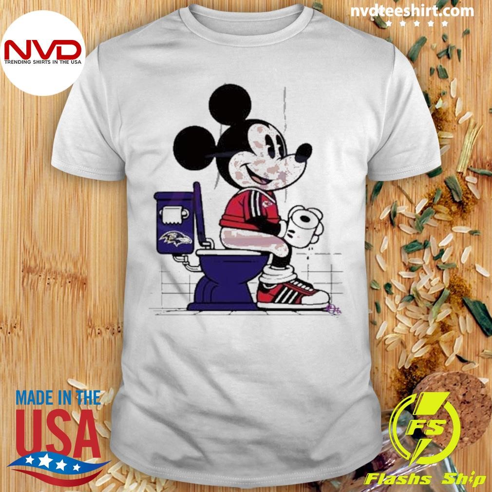 Mickey Mouse Kansas City Chiefs Sitting On Baltimore Ravens 2024 Shirt