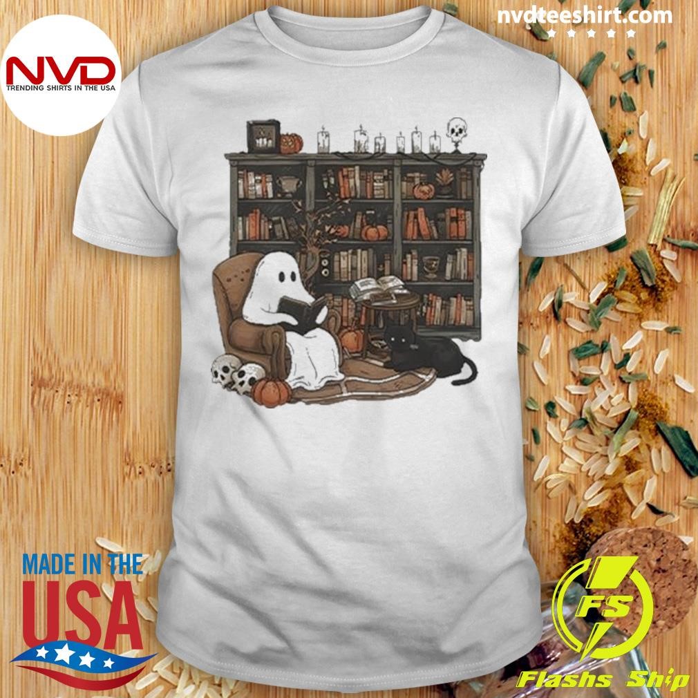 Retro Ghost Reading Books Halloween 2024 Shirt