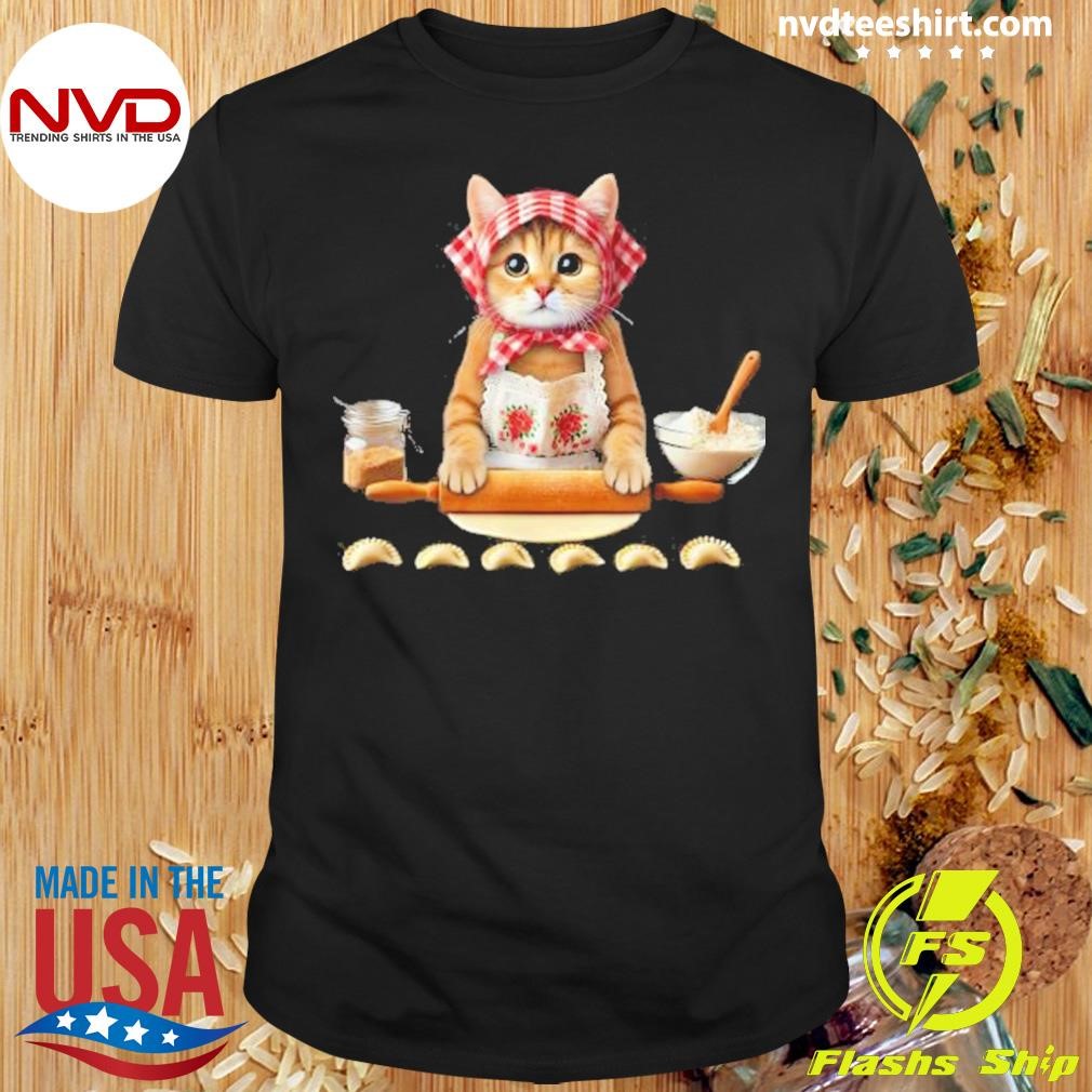 Babushka Cat Pierogi Making Polish Cat 2024 Shirt