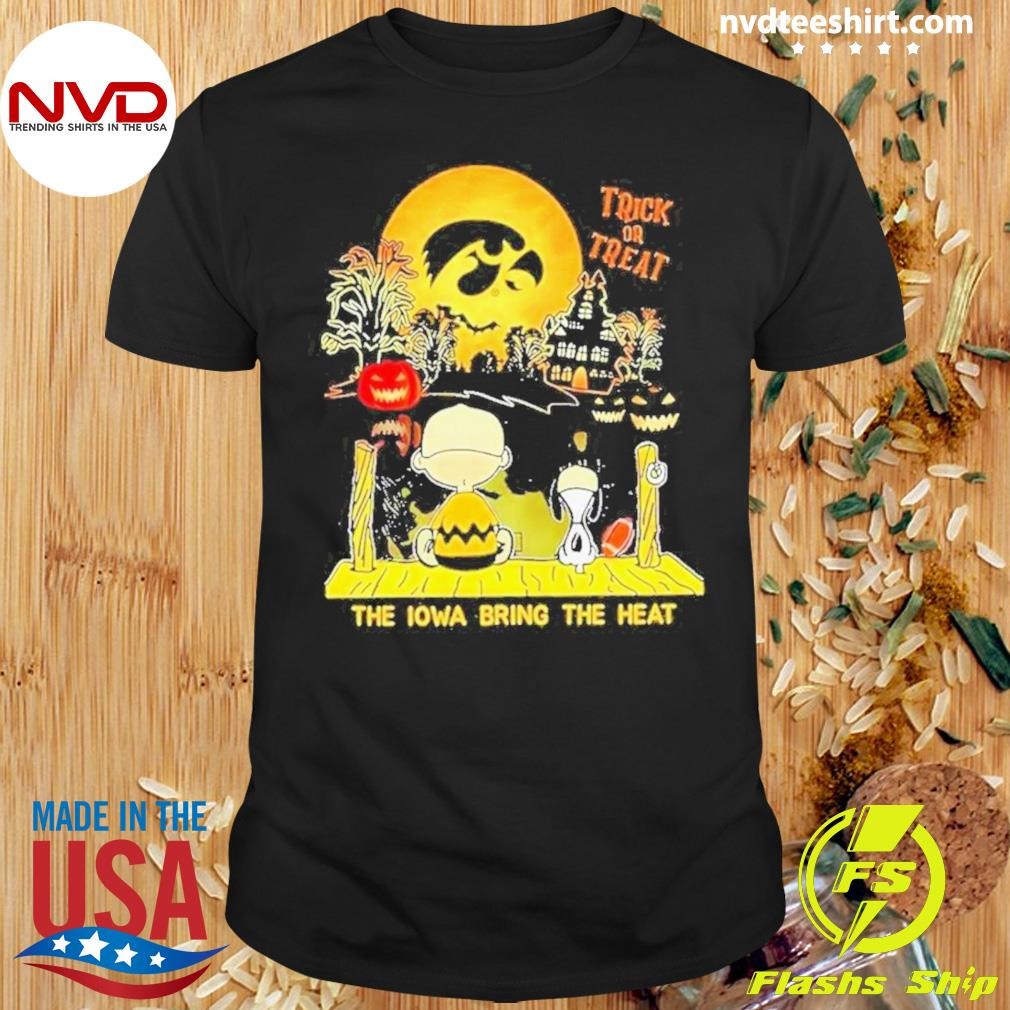 Ncaa Iowa Hawkeyes Snoopy Bring The Heat 2024 Shirt