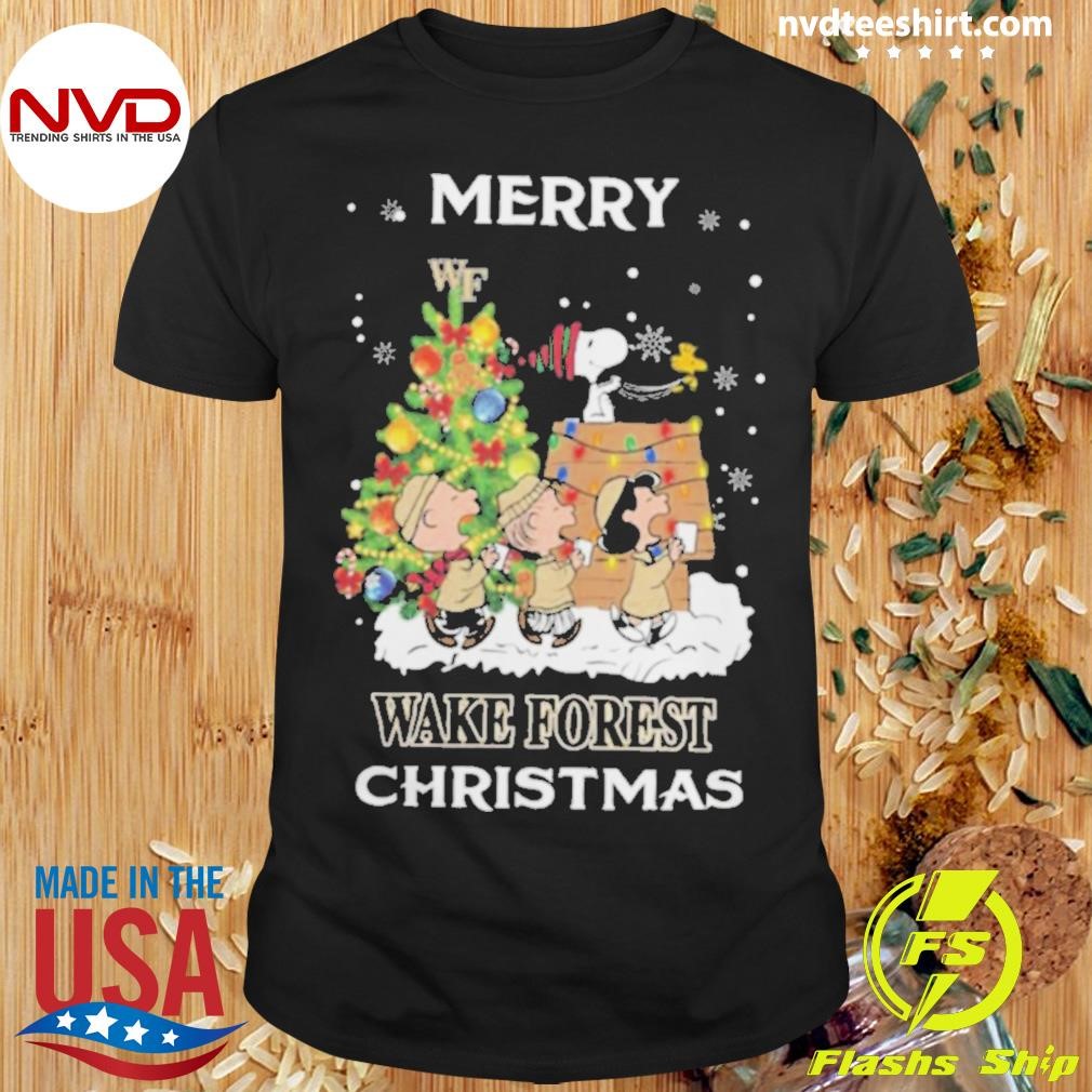 Wake Forest Demon Deacons Snoopy And Friends Merry Wake Forest Christmas 2024 Shirt