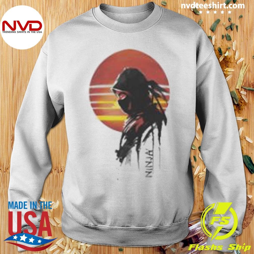 「Does It Matter What You Think」 Tシャツ Mr. Iguana Aaa Logo 2025 Shirt - NVDTeeshirt