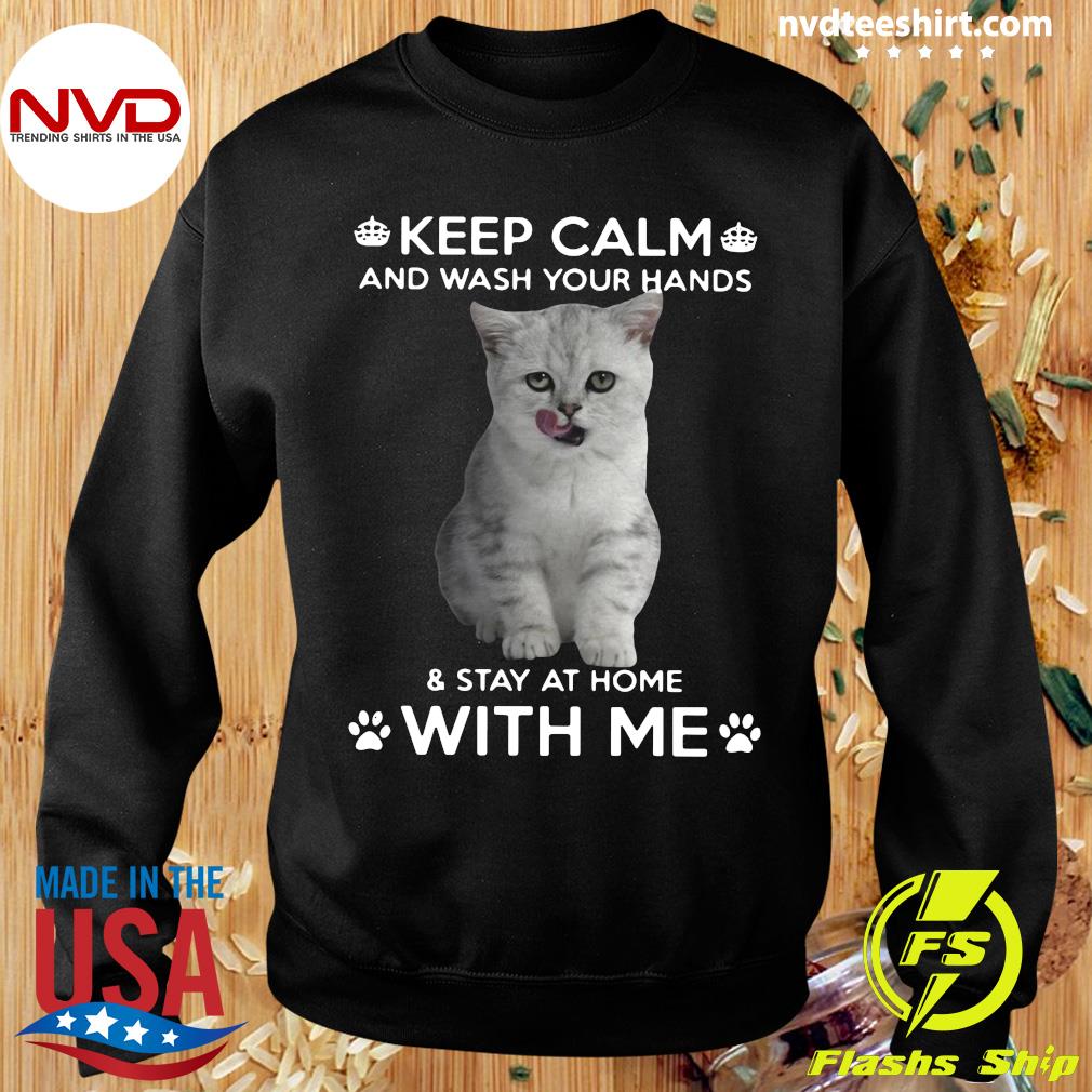 sweater calms cat